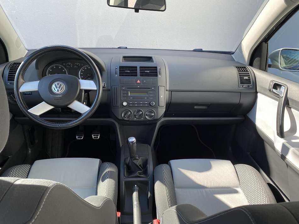 Volkswagen Polo 1.4i CROSS