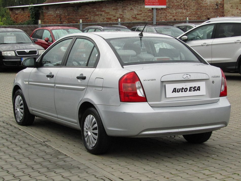 Hyundai Accent 1.4i 