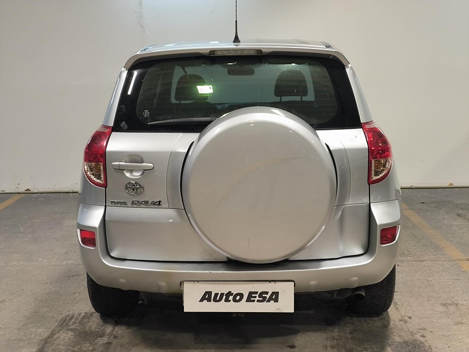 Toyota RAV4 2.0i  4x4