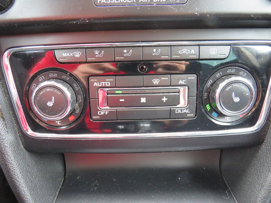 Škoda Superb II 2.0TDi Elegance