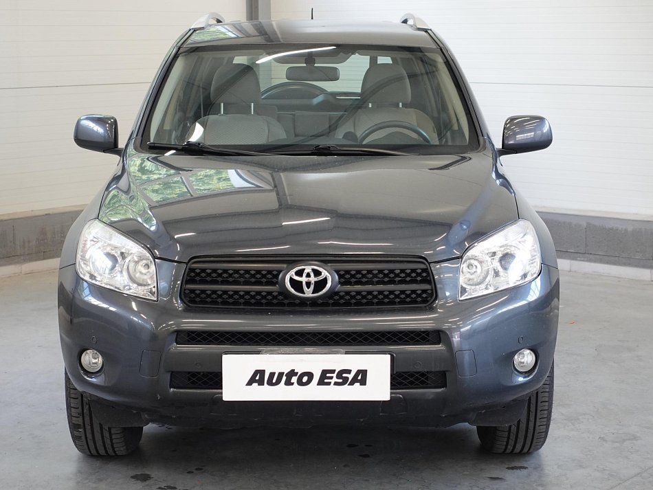 Toyota RAV4 2.0 VVT-i  4x4