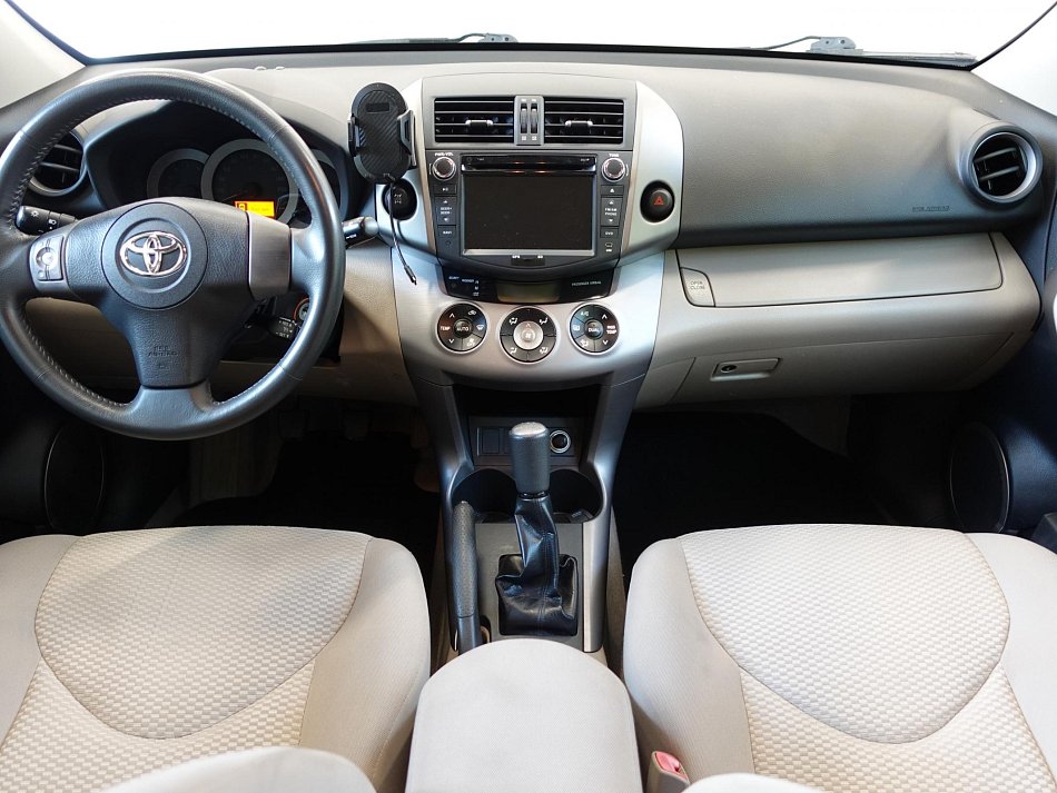 Toyota RAV4 2.0 VVT-i  4x4