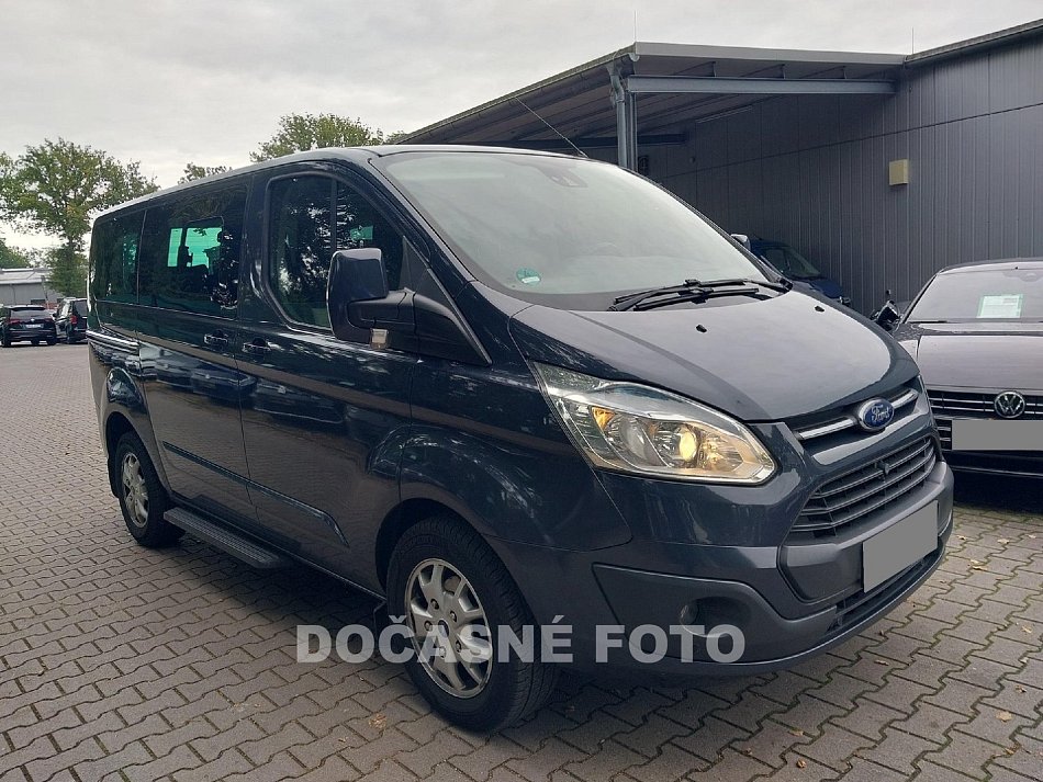Ford Tourneo Custom 2.2TDCi Titanium