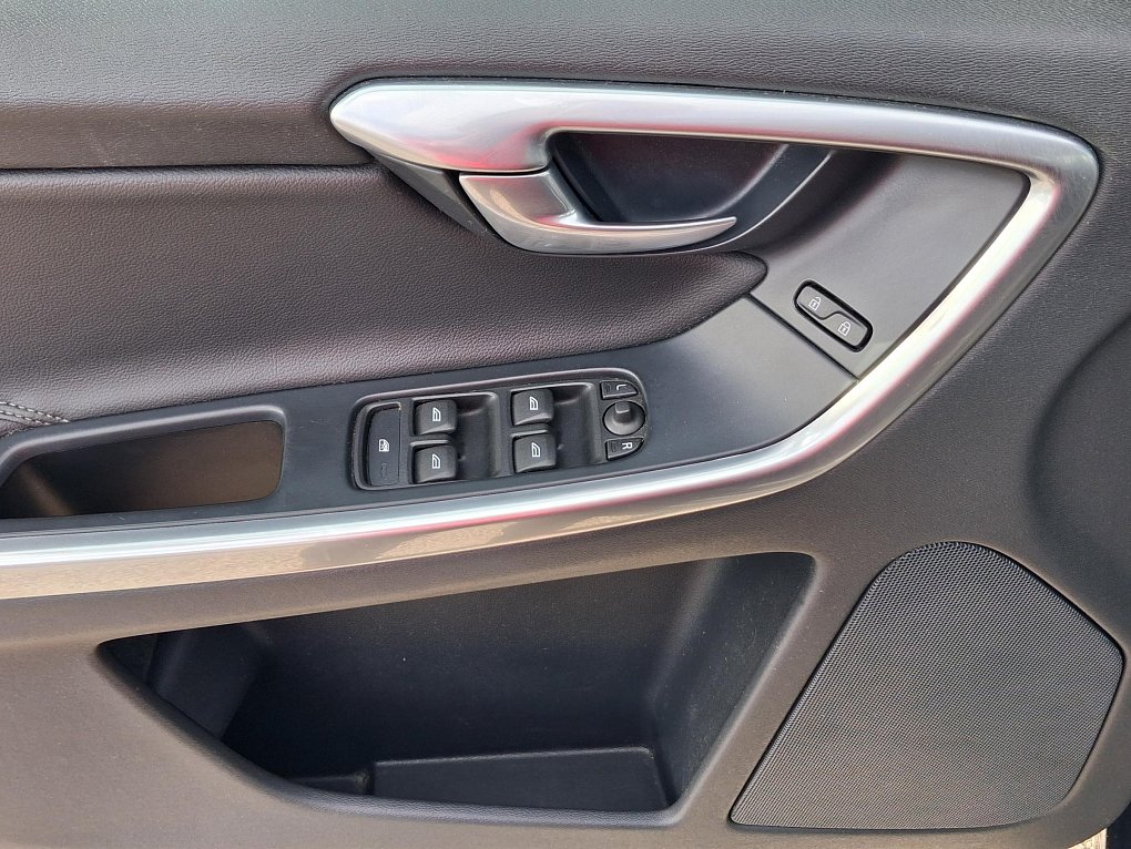 Volvo XC60 2.4D  4x4