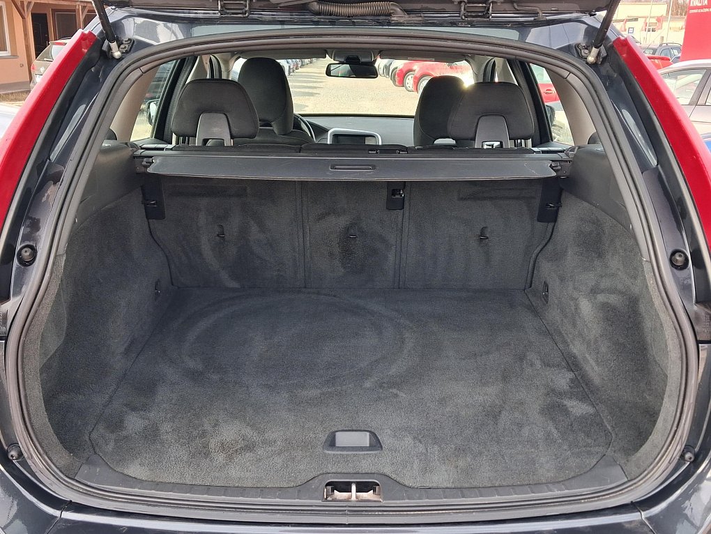 Volvo XC60 2.4D  4x4