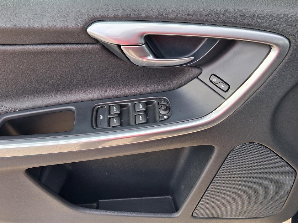 Volvo XC60 2.4D  4x4