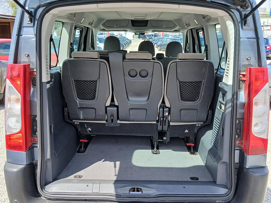 Fiat Scudo 2.0JTD  L2 8míst