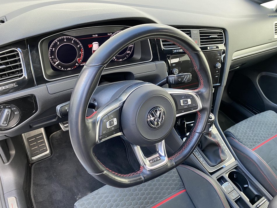 Volkswagen Golf 2.0 TSi GTi
