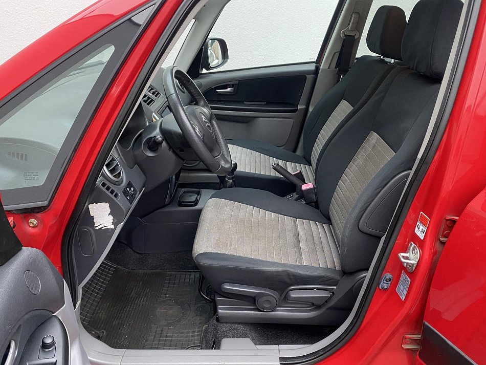 Suzuki SX4 1.6 VVT  4x4