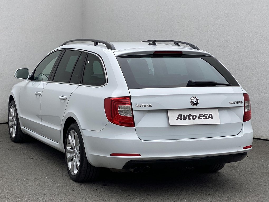 Škoda Superb II 2.0 TDi Ambition
