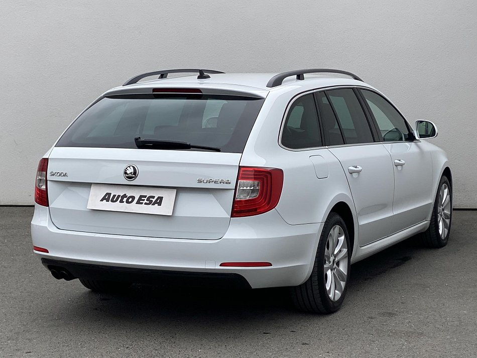 Škoda Superb II 2.0 TDi Ambition