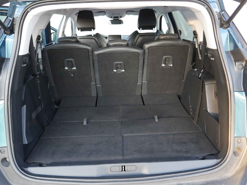 Peugeot 5008 1.2PT Allure