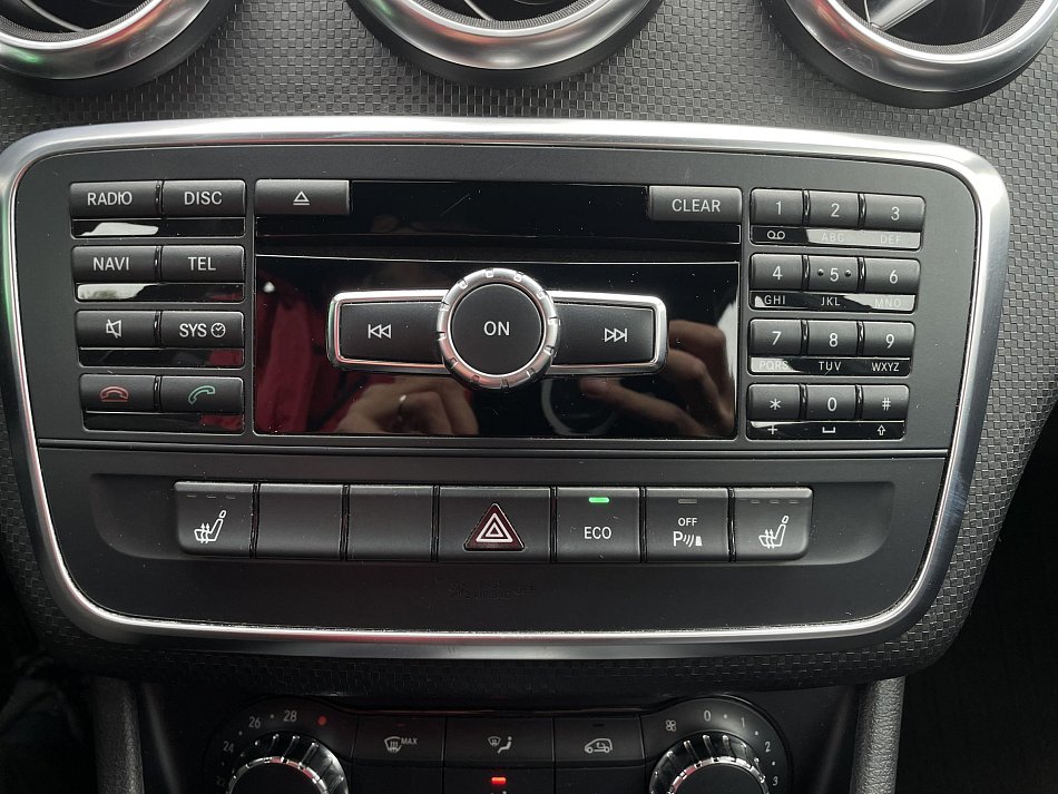 Mercedes-Benz Třída A 1.6i  A180