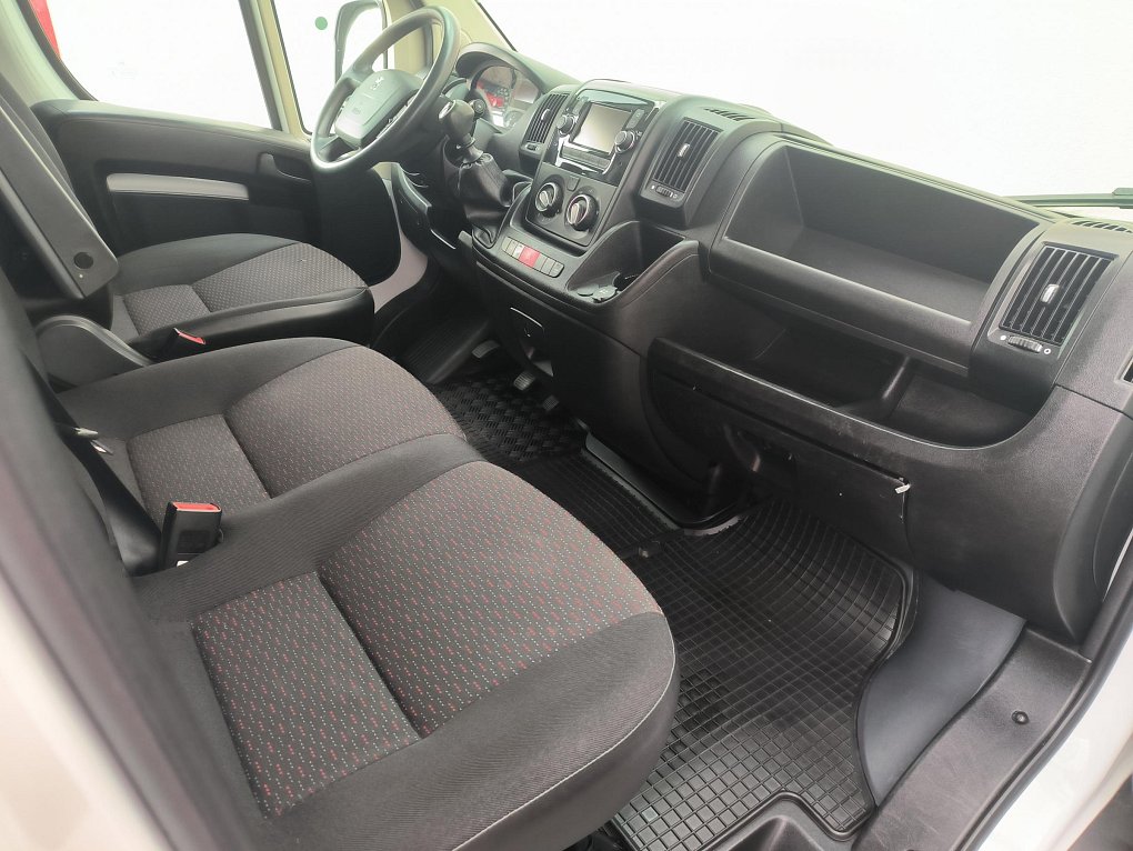 Peugeot Boxer 2.2HDi  L4H2