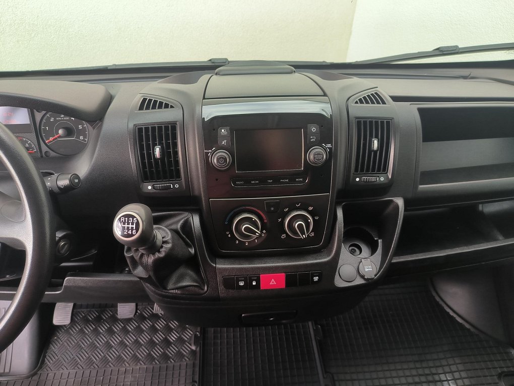 Peugeot Boxer 2.2HDi  L4H2