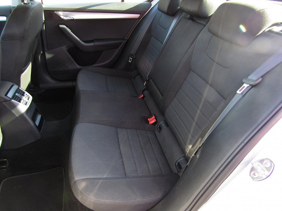 Škoda Octavia III 1.6TDi Style