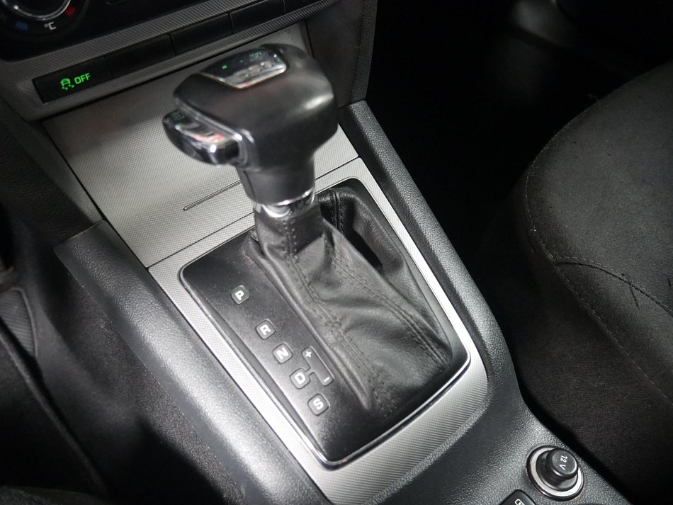 Škoda Octavia II 1.6 TDi Elegance