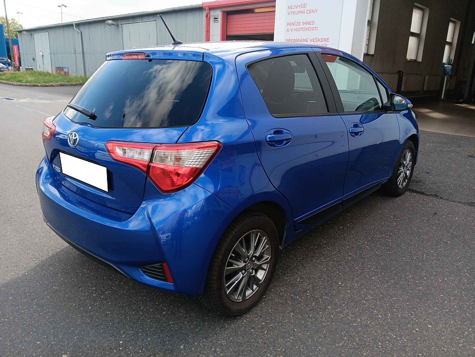 Toyota Yaris 1.5 i 