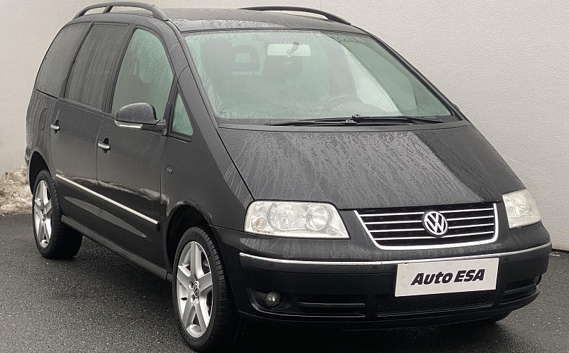 Volkswagen Sharan 2.0 i United 7míst