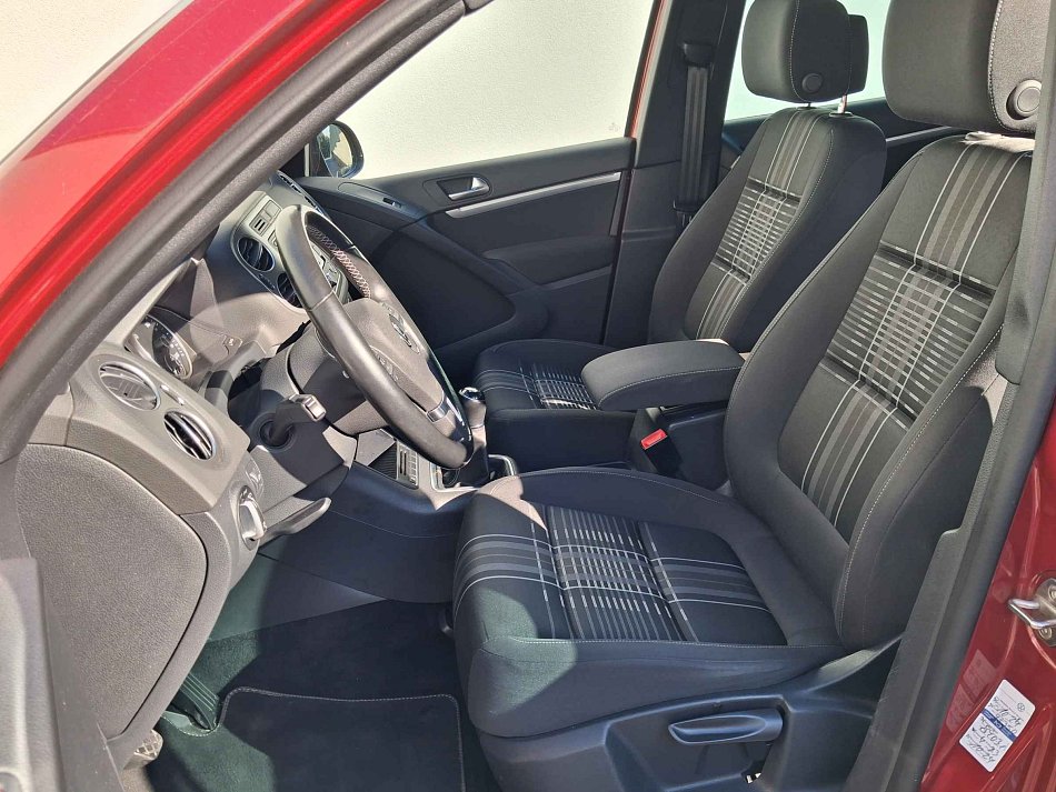 Volkswagen Tiguan 1.4 TSi Lounge 4motion