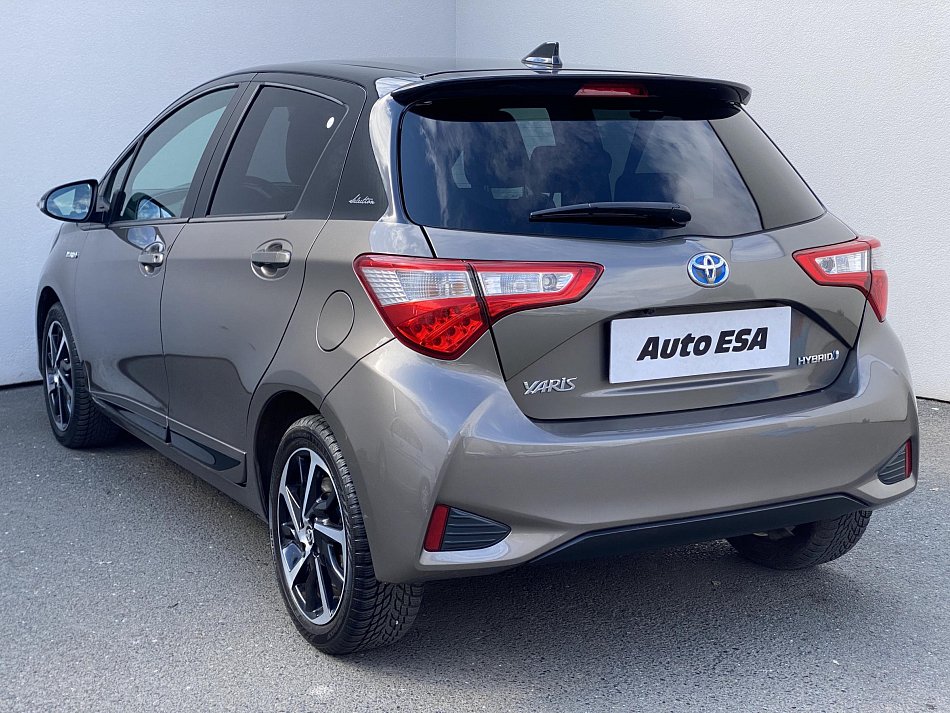 Toyota Yaris 1.5 Hybrid Selection