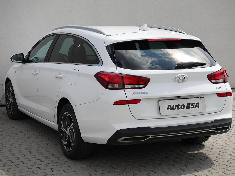 Hyundai I30 1.5 T-GDi Smart 48V