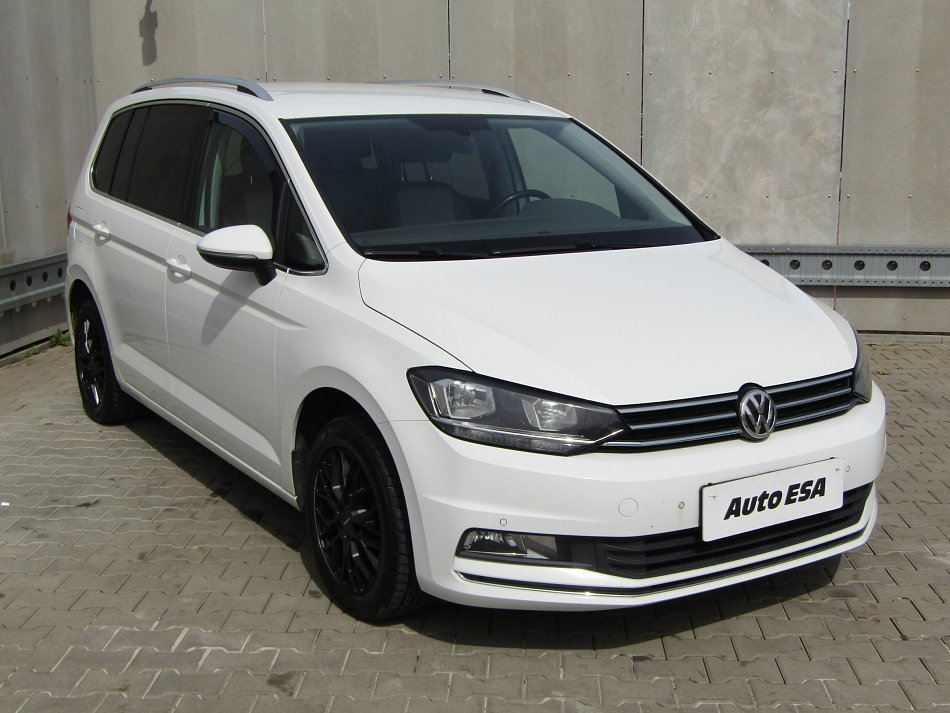 Volkswagen Touran 2.0 TDi 