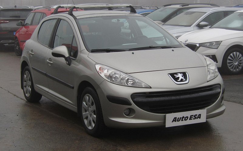 Peugeot 207 1.4 i 