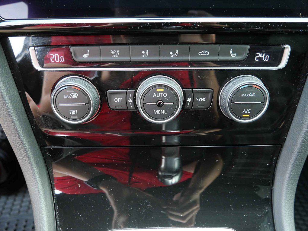 Volkswagen Golf 2.0 TSi GTi