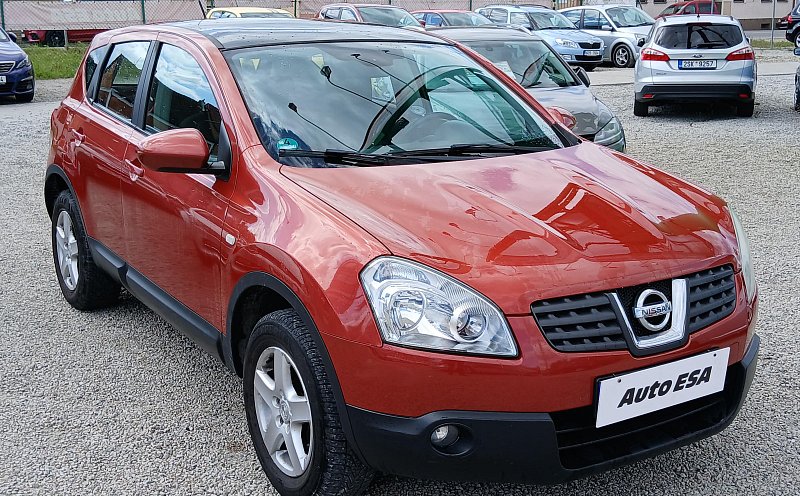 Nissan Qashqai 2.0i  4x4
