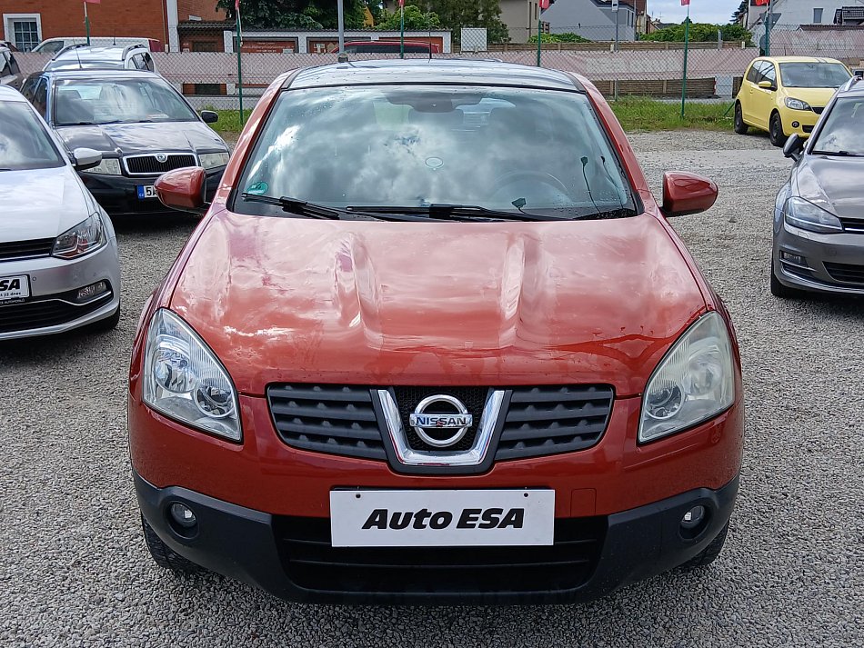 Nissan Qashqai 2.0i  4x4