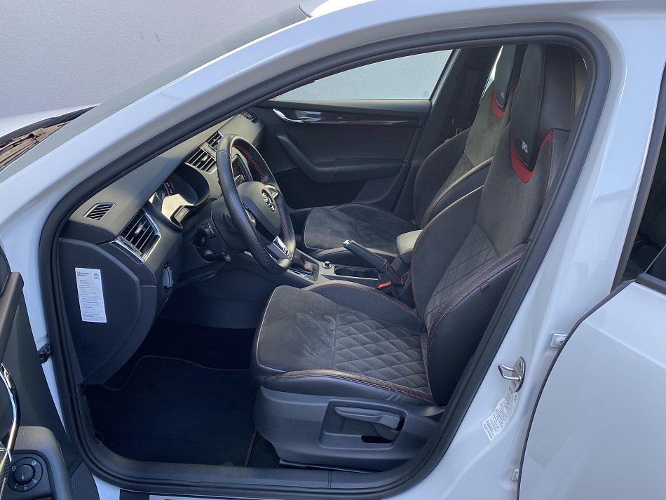 Škoda Octavia III 2.0 TDi RS Challange