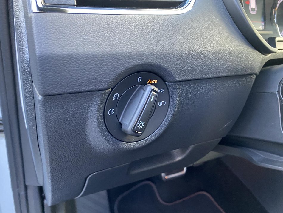 Škoda Octavia III 2.0 TDi RS Challange