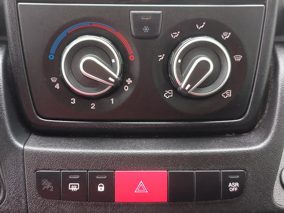 Citroën Jumper 2.0HDi  L1H1 6míst