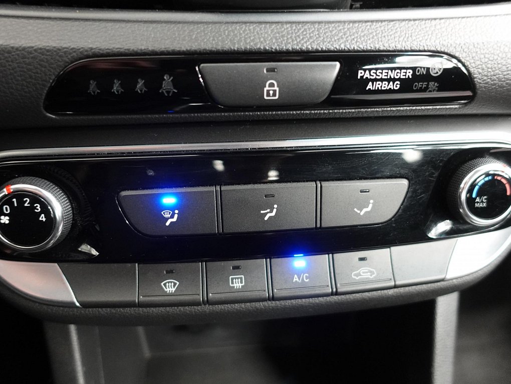 Hyundai I30 1.6CRDi Trikolor Fastback