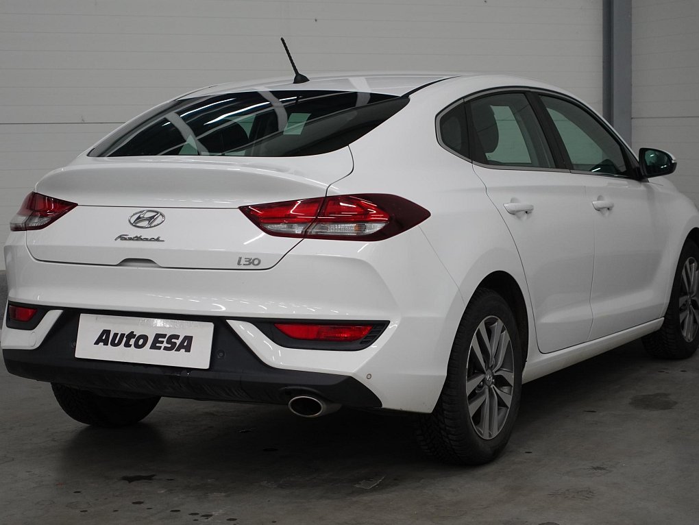 Hyundai I30 1.6CRDi Trikolor Fastback