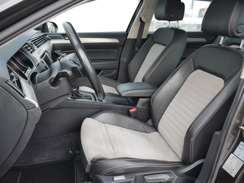 Volkswagen Passat 2.0 TDi Highline 4Motion