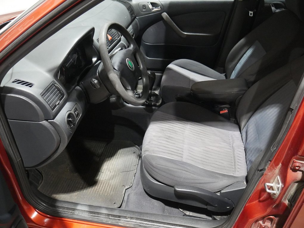 Škoda Octavia 1.6 