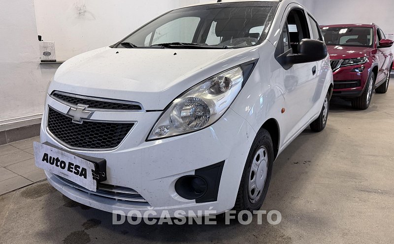 Chevrolet Spark 1.0i 