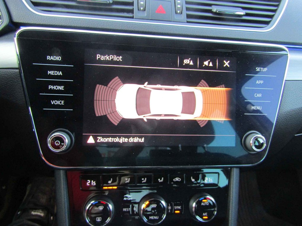 Škoda Superb III 2.0 TDi 
