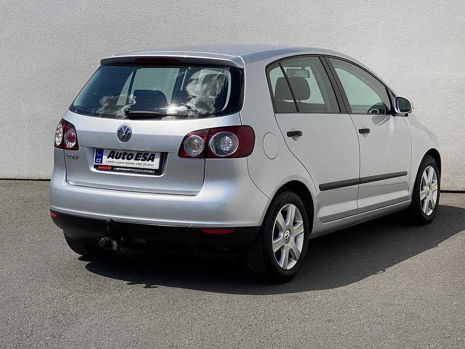 Volkswagen Golf 1.4i 16V 