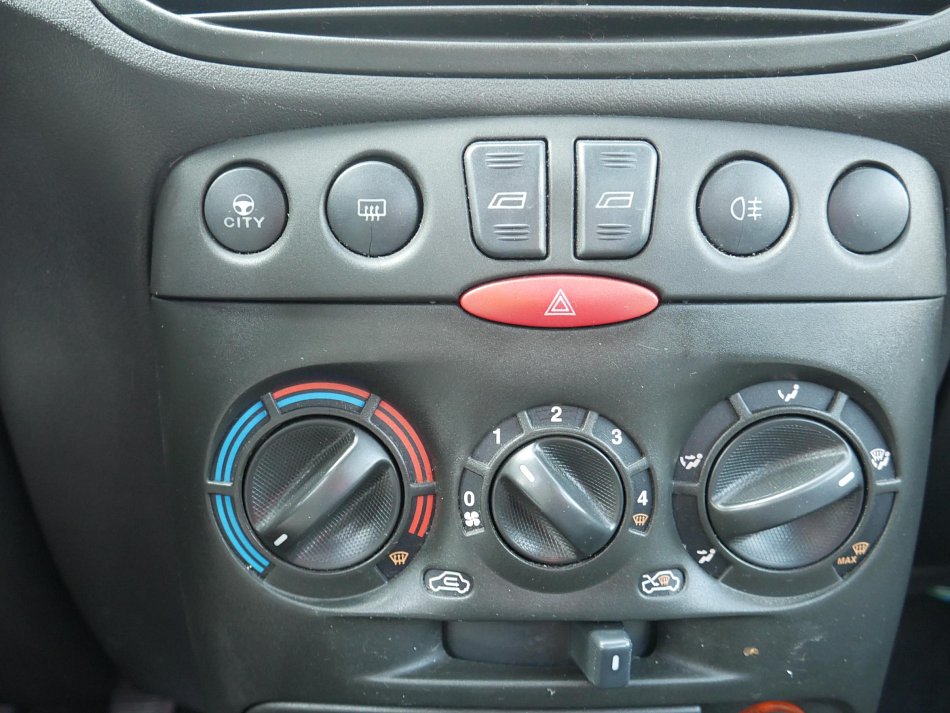 Fiat Punto 1.2i 