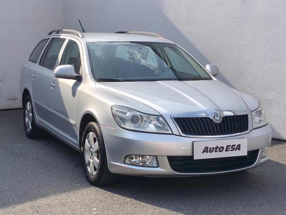 Škoda Octavia II 2.0TDi Elegance 4x4