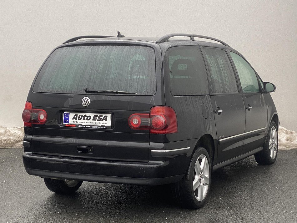 Volkswagen Sharan 2.0 i United 7míst