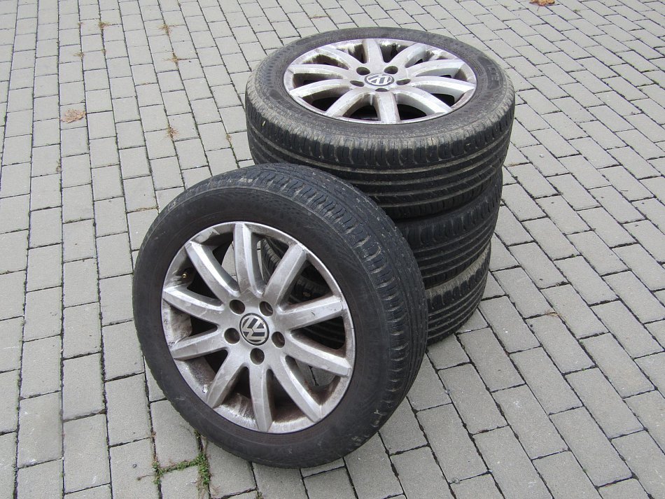 Volkswagen Golf 1.2 TSi 