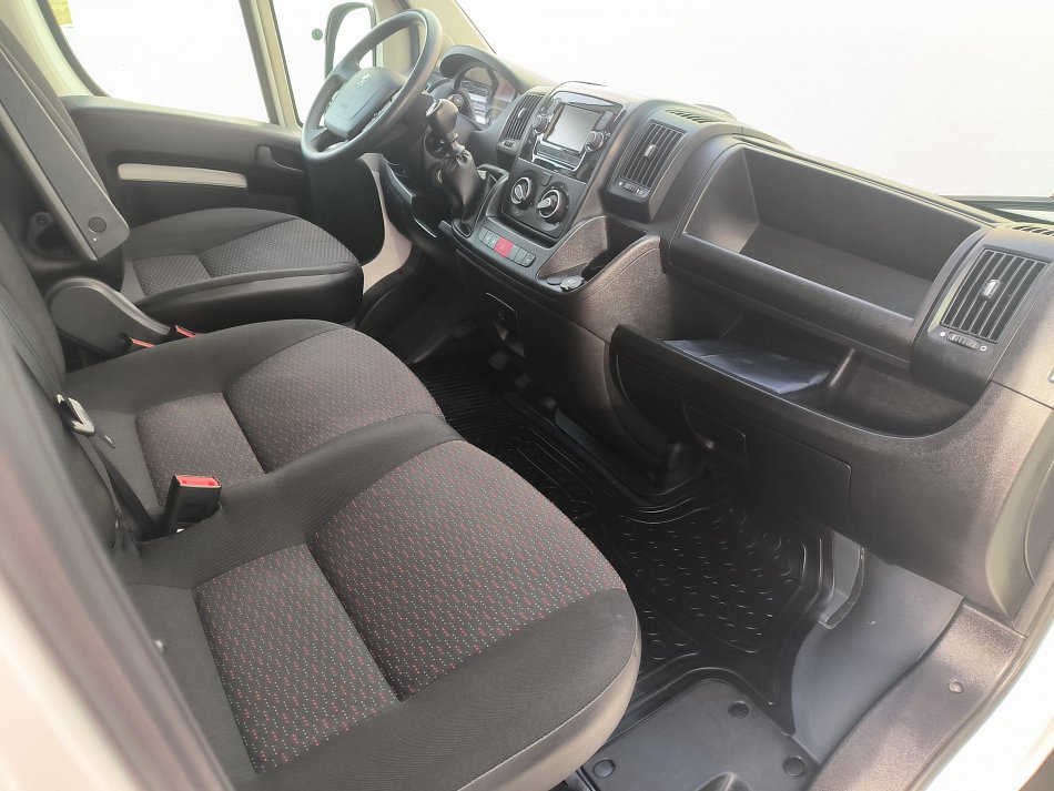 Peugeot Boxer 2.2HDi  L4H2