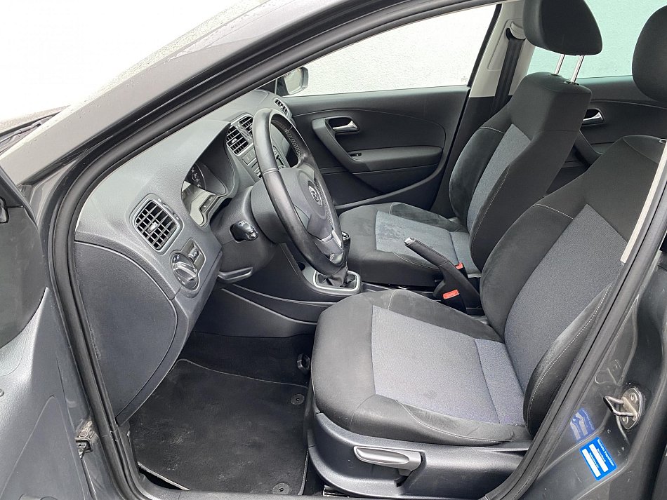 Volkswagen Polo 1.2 HTP Style