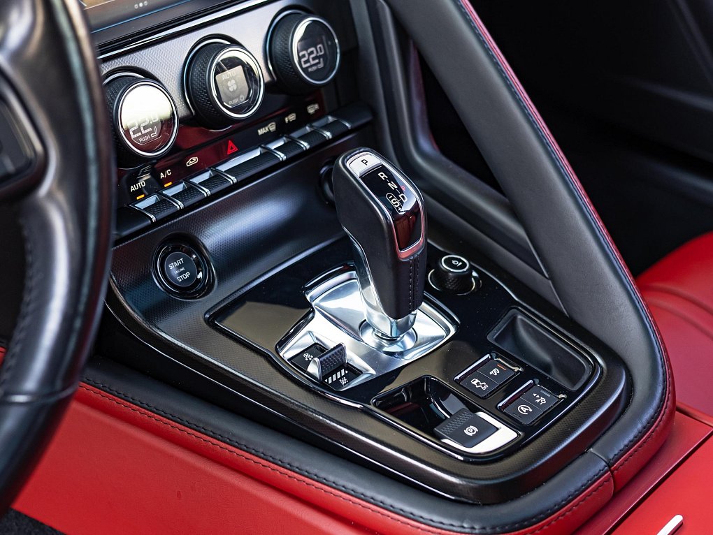 Jaguar F-Type 3.0 V6  V6 S AWD Coupe