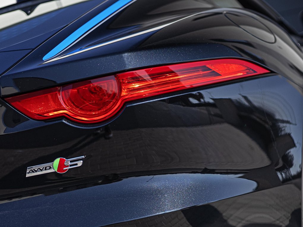 Jaguar F-Type 3.0 V6  V6 S AWD Coupe