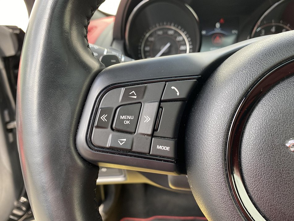 Jaguar F-Type 3.0 V6  V6 S AWD Coupe